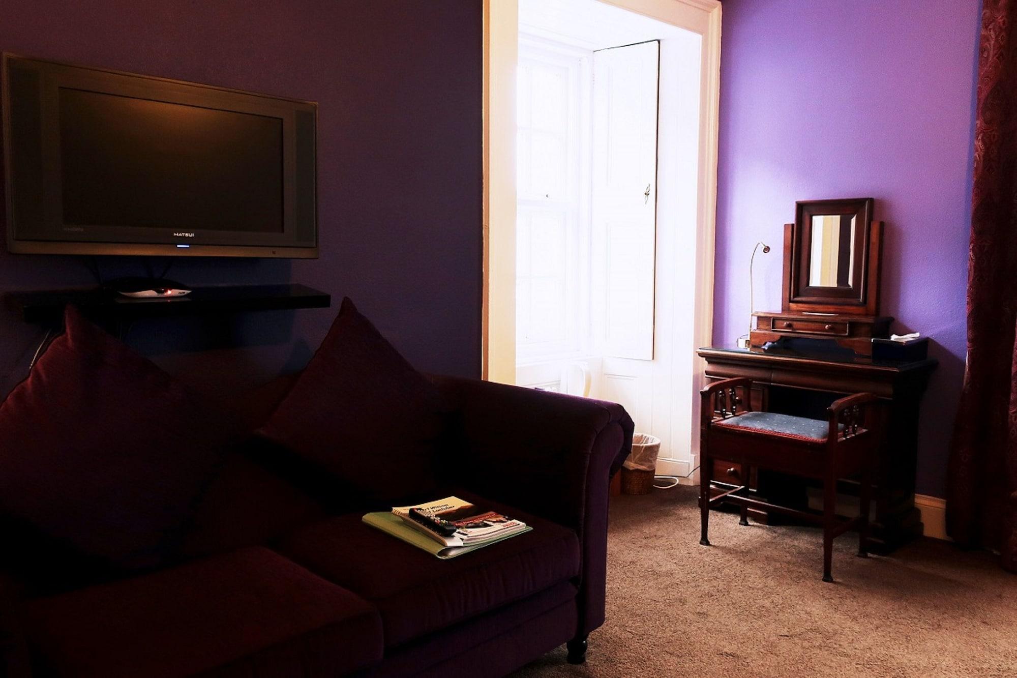 Lime Tree Hotel 3*